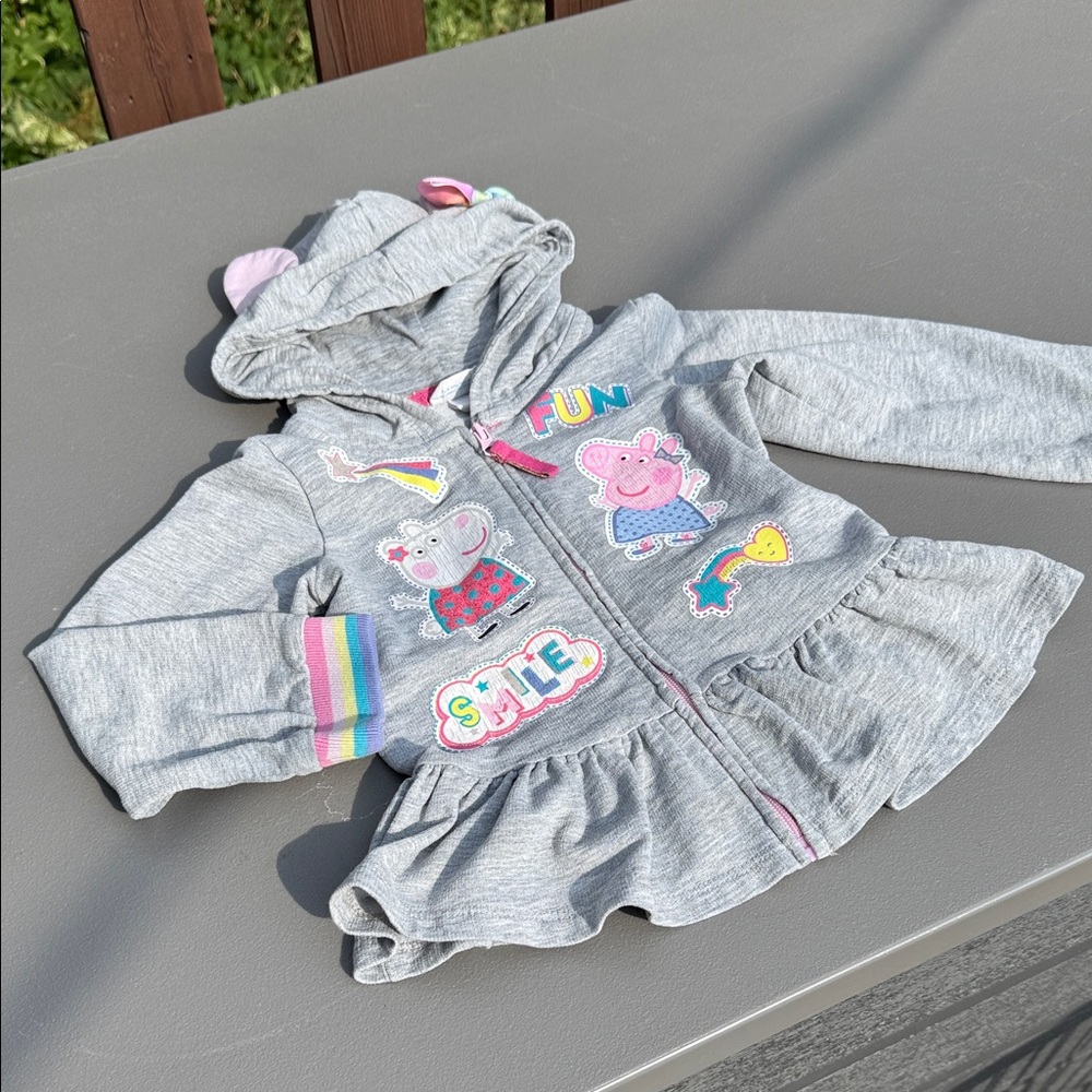 🎀3T 2008 girls Gray Peppa Pig Hoodie with Rainbow Accents